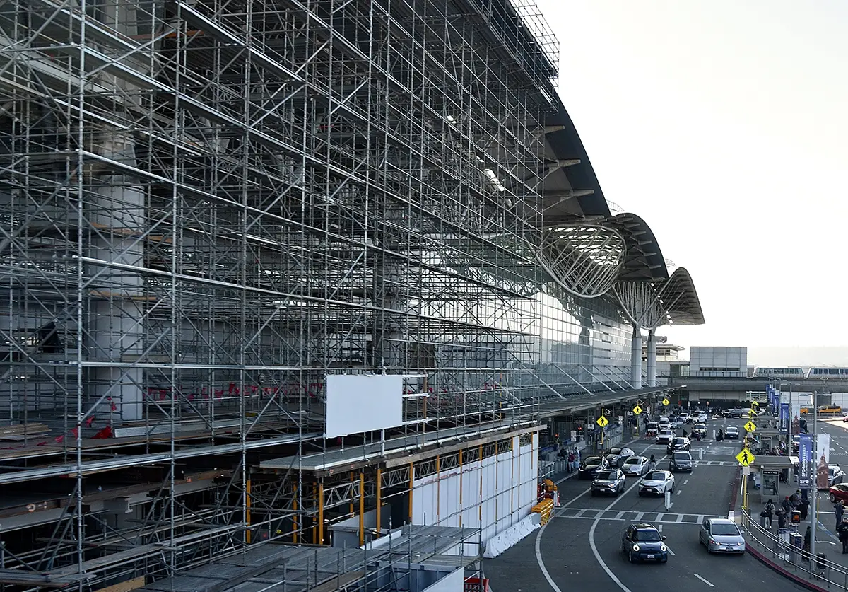 SFO Dianne Feinstein International Terminal — Building Envelope Upgrade & Solar Panel Installation — Institutional Structural Engineering, San Francisco, CA